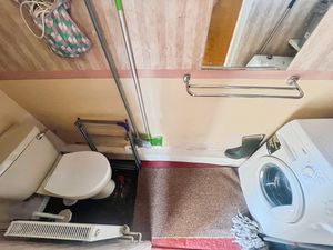 Utility guest w.c- click for photo gallery